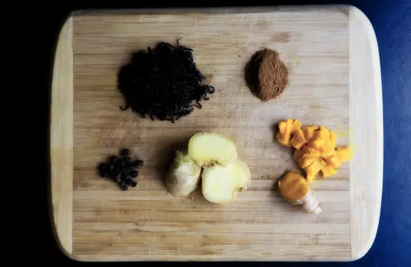 turmeric tea ingredients