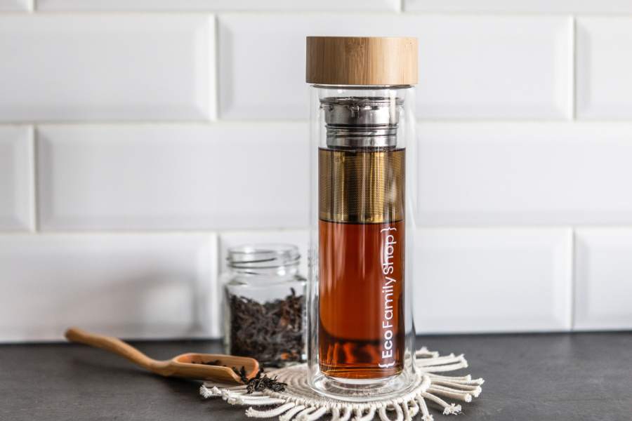 A tumbler with tea infuser